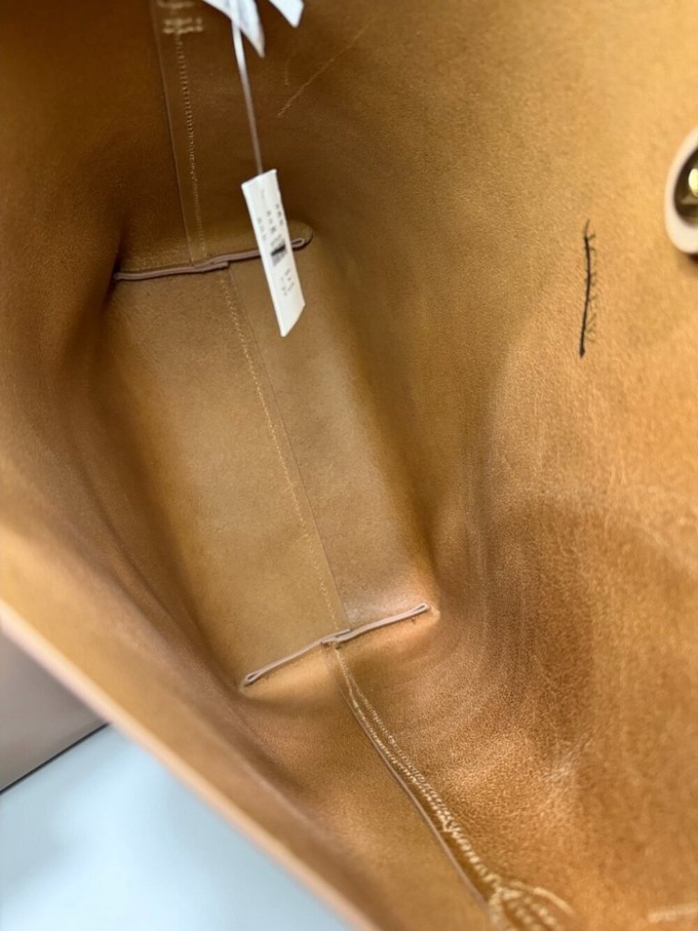 NEW J. Crew Edie Bucket Bag Italian Leather Natural work bag office CB969 $268 - Picture 3 of 6